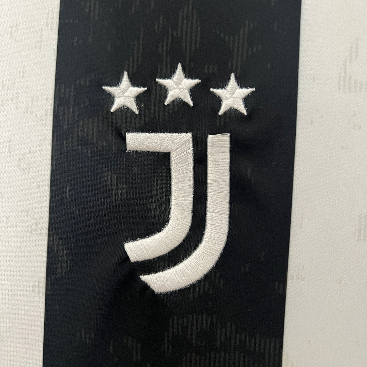 Camisola Principal Juventus 2024/25