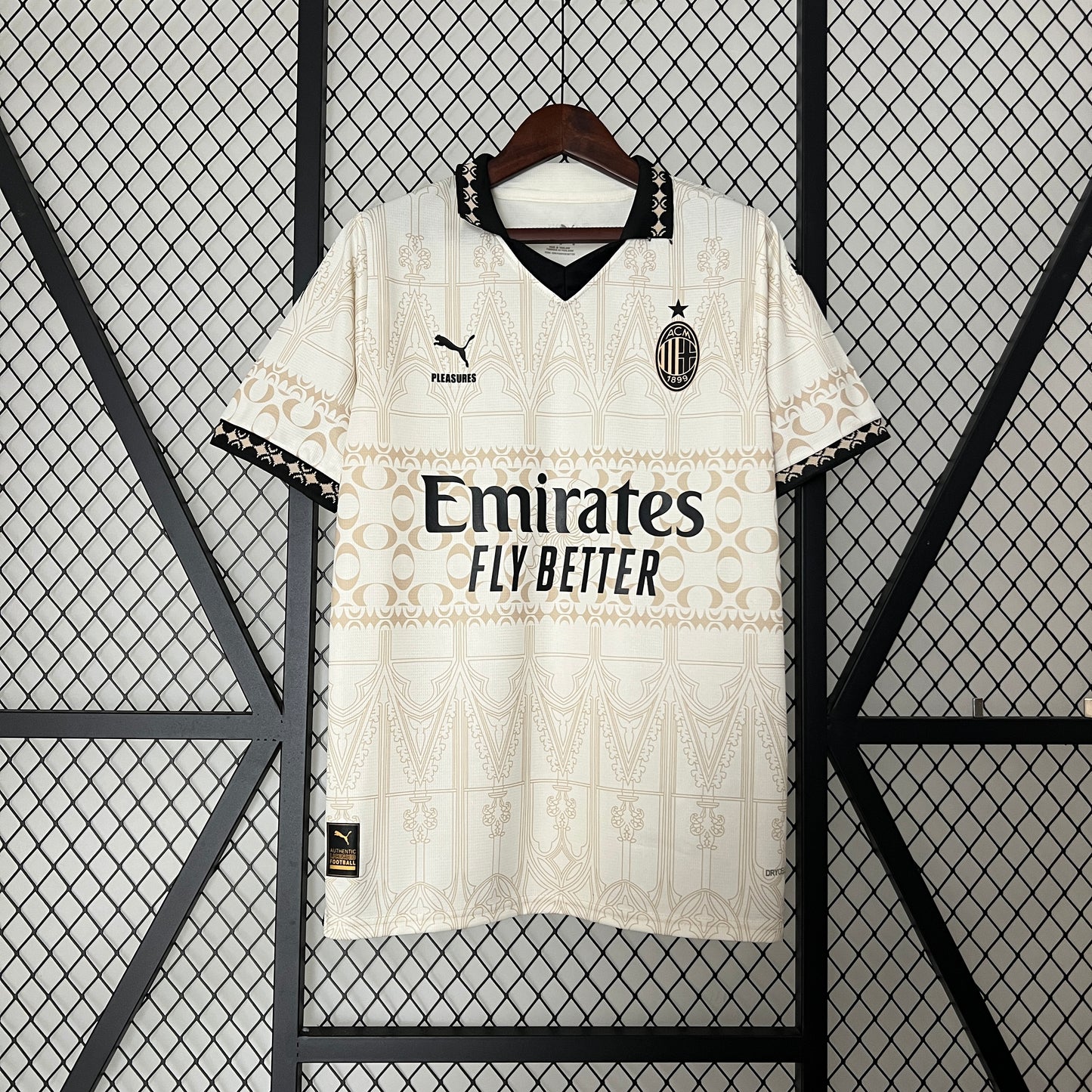 Camisola Principal AC Milan Beige 2023/24