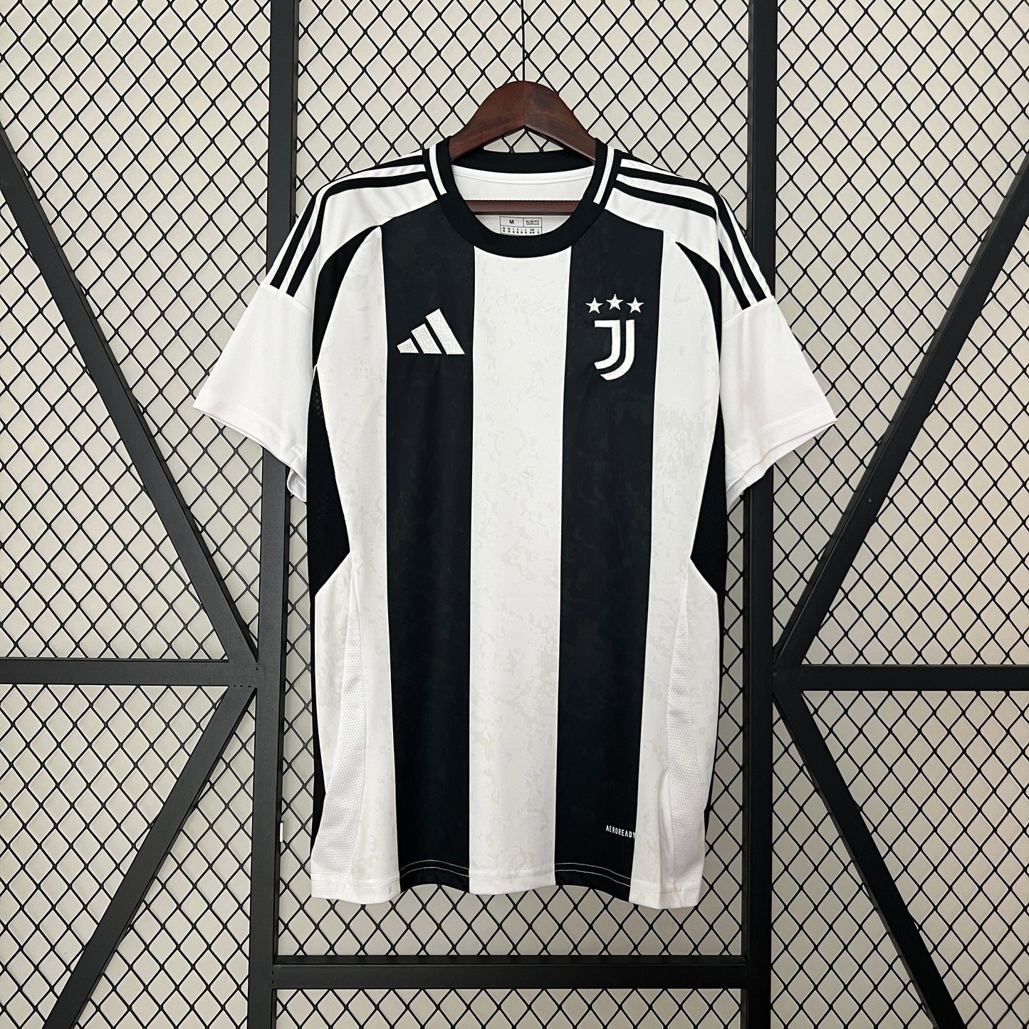 Camisola Principal Juventus 2024/25